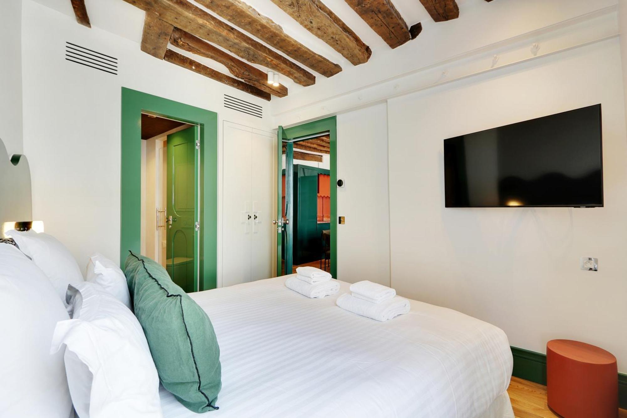 Paris Home Collection Serviced Apartments In Notre Dame - Rue Savoie ภายนอก รูปภาพ