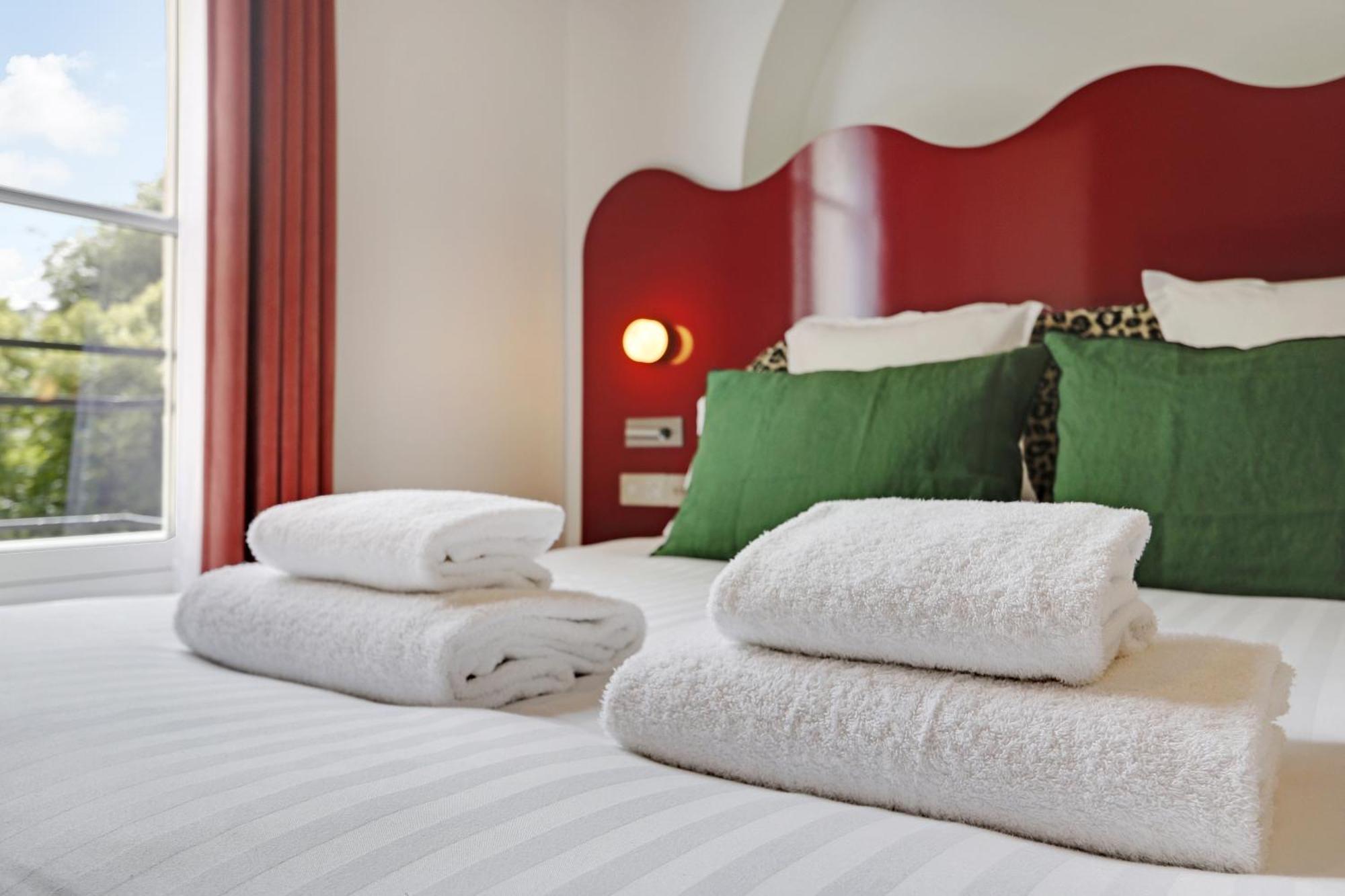 Paris Home Collection Serviced Apartments In Notre Dame - Rue Savoie ภายนอก รูปภาพ