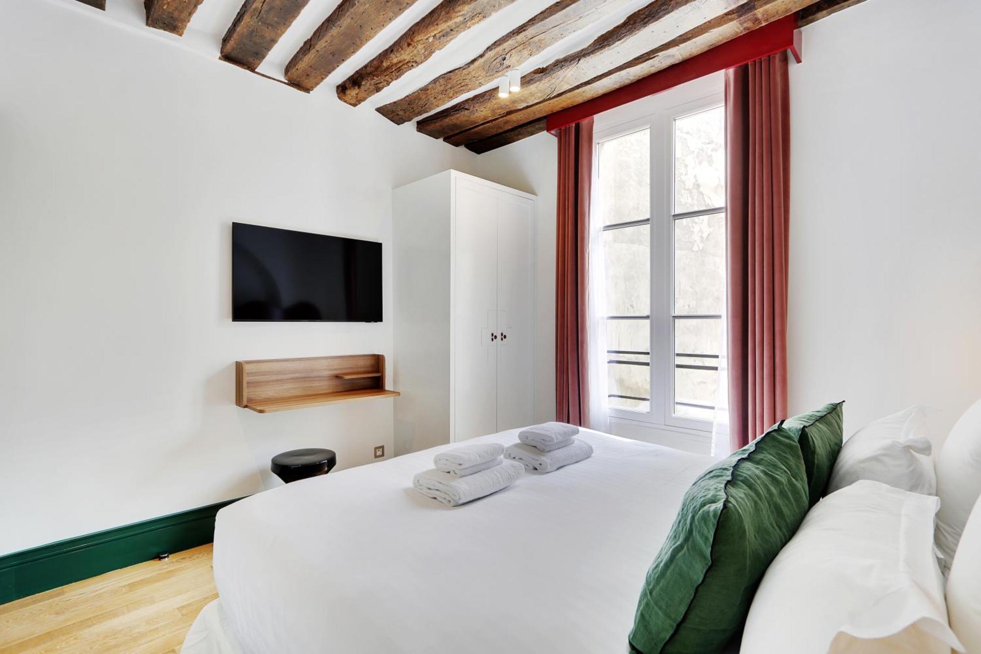 Paris Home Collection Serviced Apartments In Notre Dame - Rue Savoie ภายนอก รูปภาพ