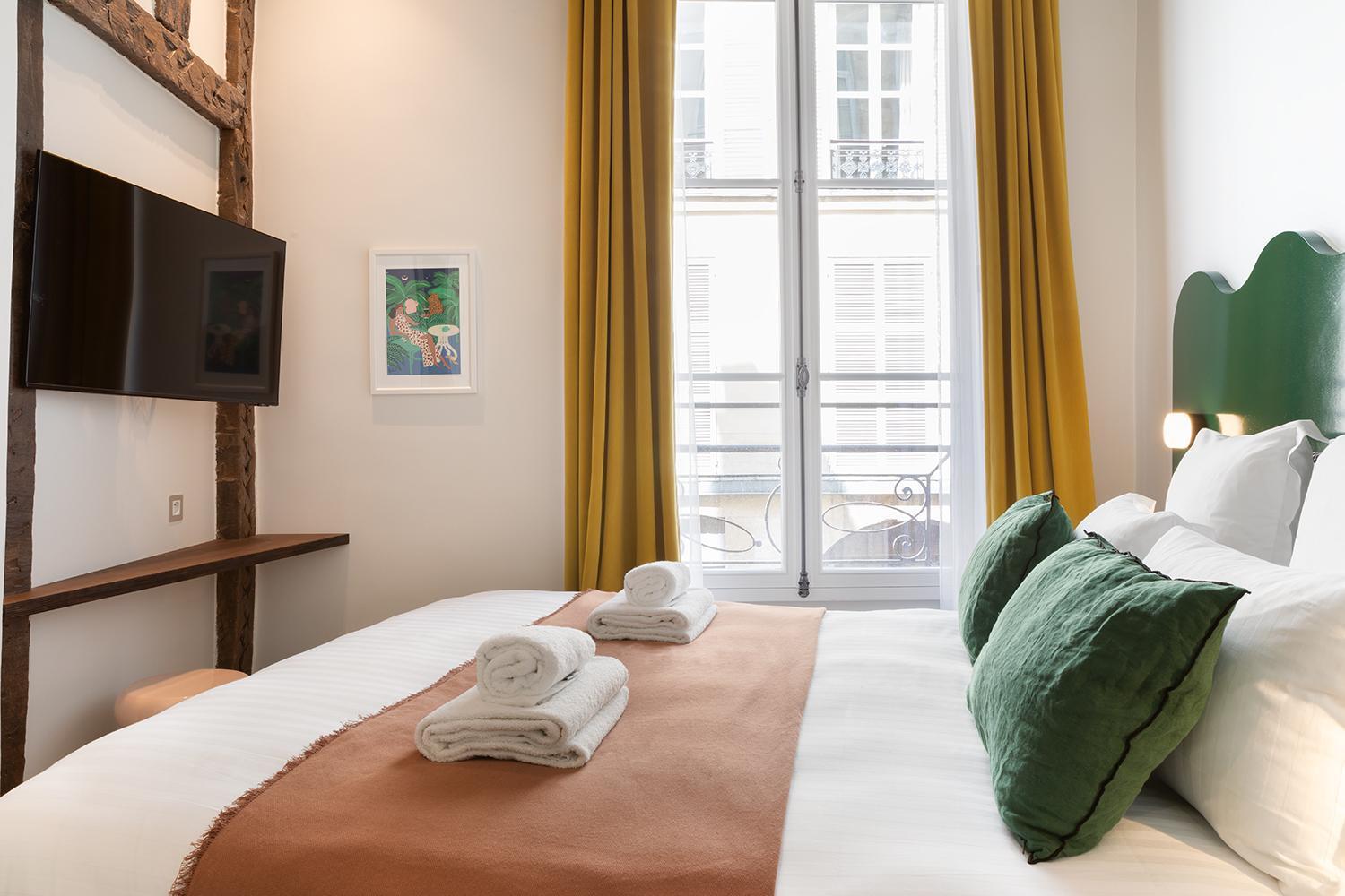 Paris Home Collection Serviced Apartments In Notre Dame - Rue Savoie ภายนอก รูปภาพ